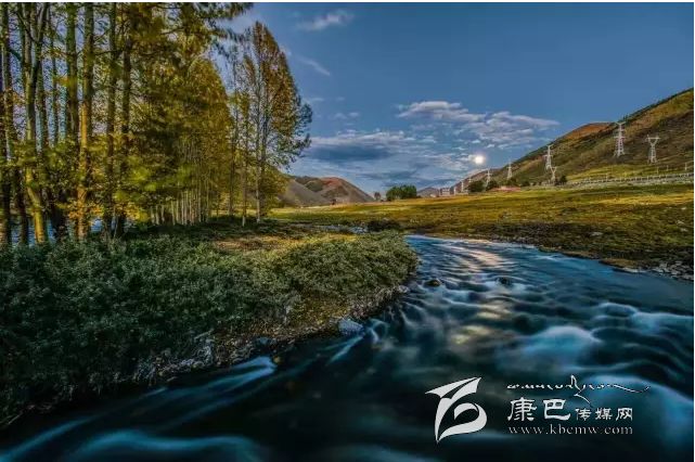 新都橋，正在打開最美時光,我在這里等你......