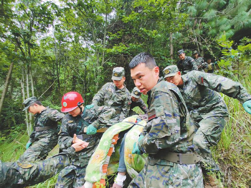 9月6日，武警.jpg