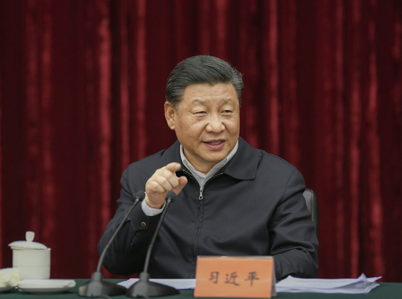 2019年4月15日至17日，中共中央總書記、國家主席、中央軍委主席習近平在重慶考察，并主持召開解決“兩不愁三保障”突出問題座談會。這是4月16日下午，習近平主持召開解決“兩不愁三保障”突出問題座談會并發(fā)表重要講話。新華社記者 謝環(huán)馳 攝